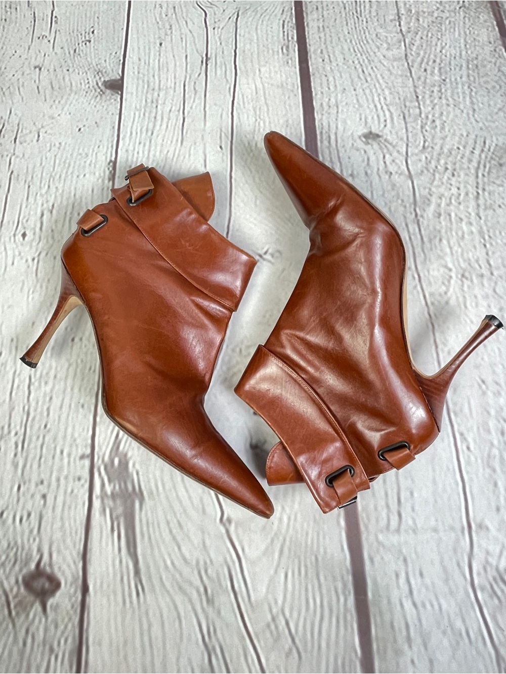 MANOLO BLAHNIK authentic brown leather pointed-toe stiletto ankle boots, sz 38.5 - Picture 3 of 12
